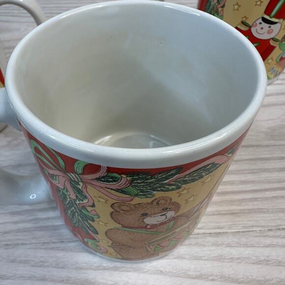 Traditions Christmas 1992 Stoneware Mugs Set of 4 Bear Doll Nutcracker Ornament - Picture 12 of 14